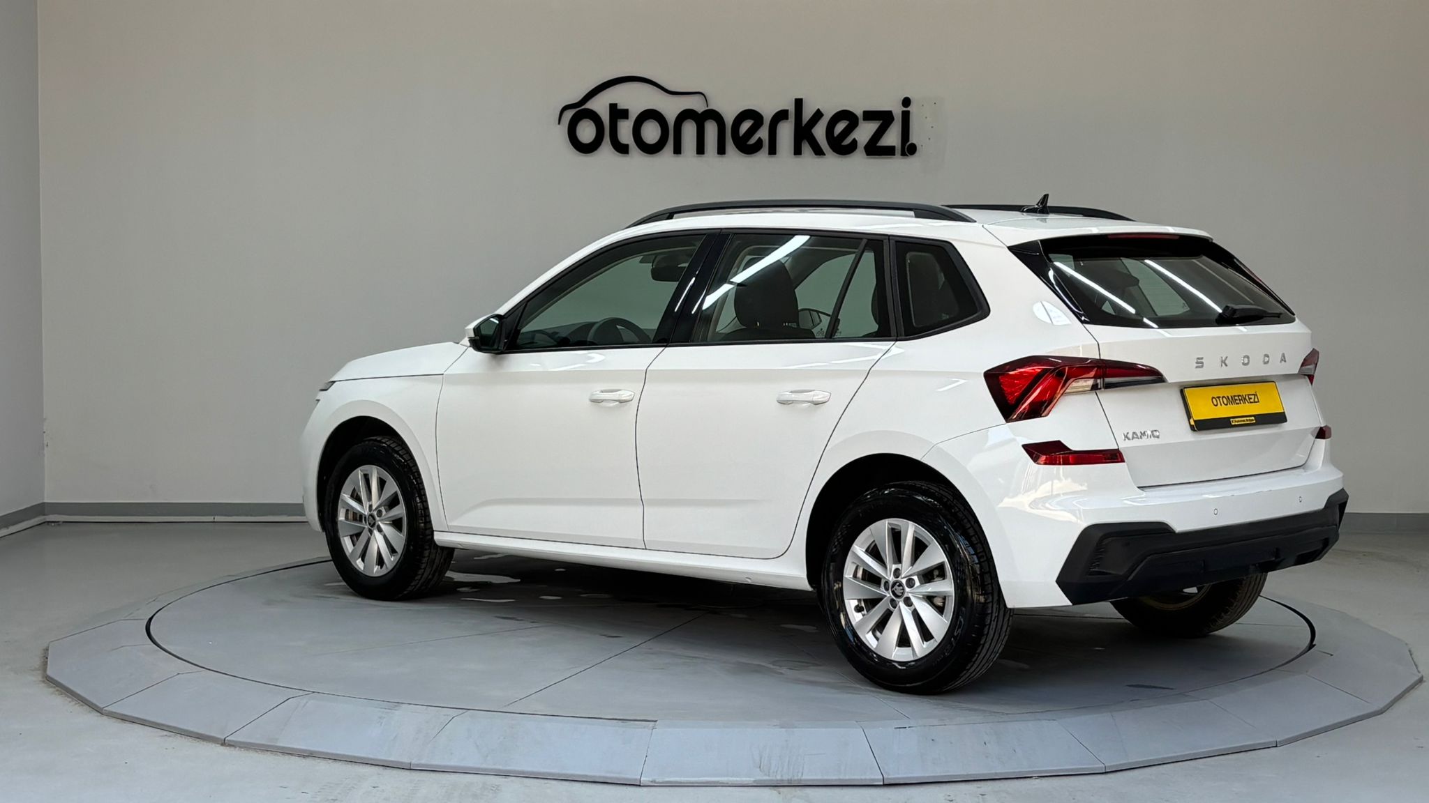 SKODA KAMIQ 3